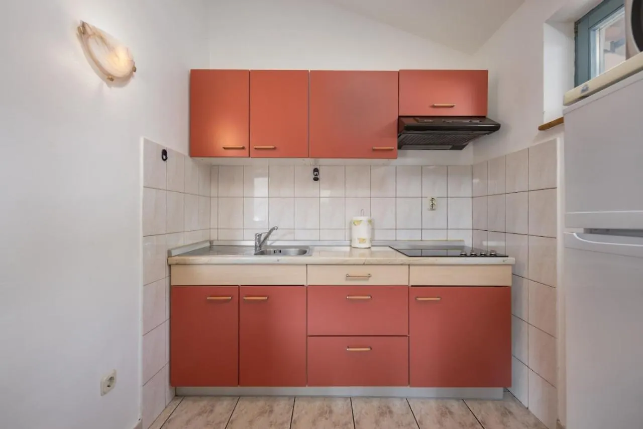 Apartment In Supetarska Draga With Sea View, Balcony, Air Conditioning, Wifi 3321-3