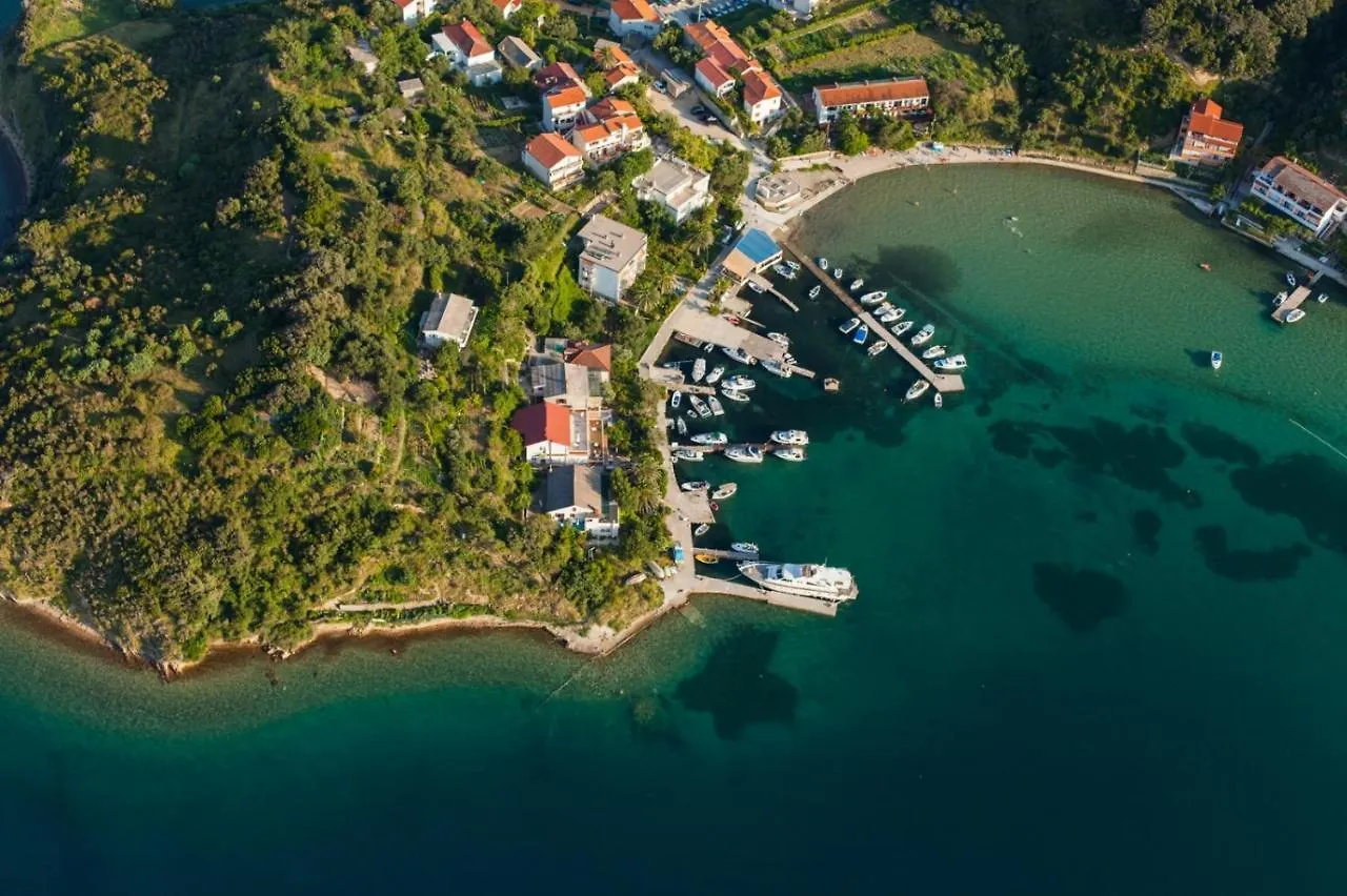 Apartment In Supetarska Draga With Sea View, Balcony, Air Conditioning, Wifi 3321-3